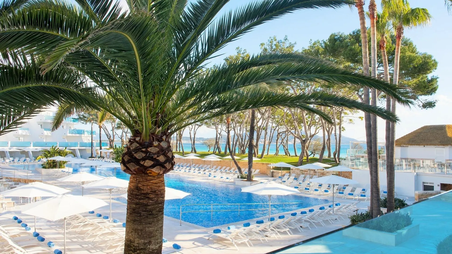 **** Отель Iberostar Waves Playa De Muro Плайя де Муро Испания