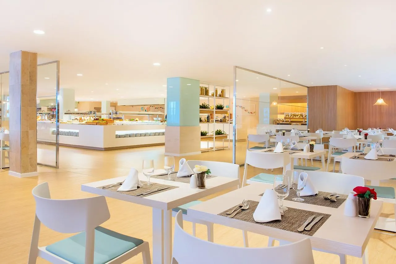 Iberostar Waves Playa De Muro Плайя де Муро 4*,  Испания