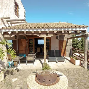 Mountain Hideaway House In Moya (Gran Canaria)